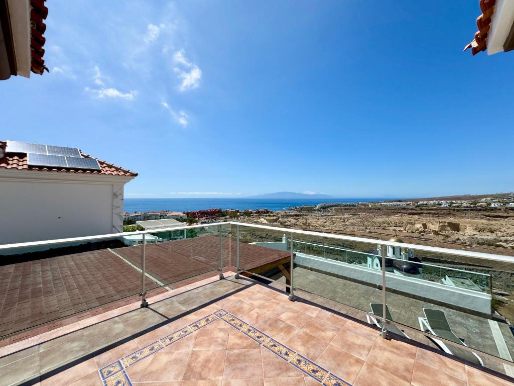 Villa con vista al mar y piscina privada - 2