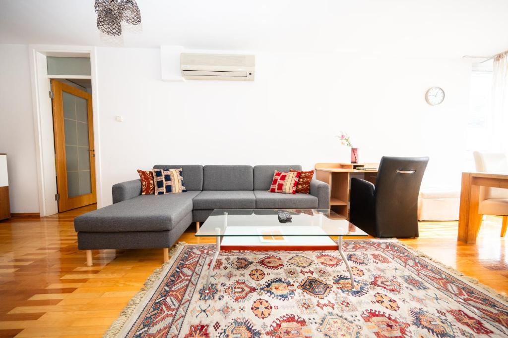Modern 2BDR apartment in the center - FREE PARKING - 5