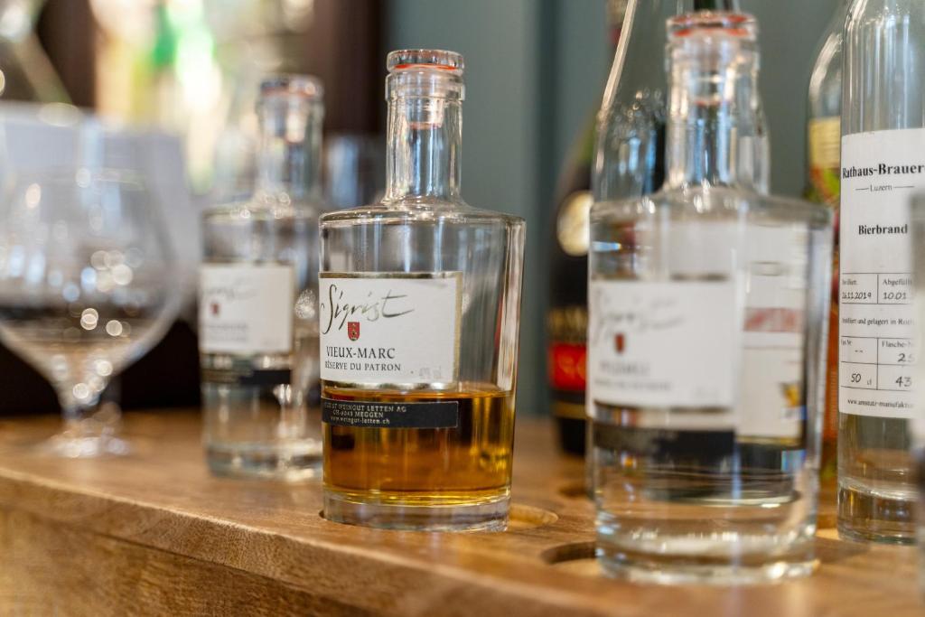 อาหารและเครื่องดื่ม