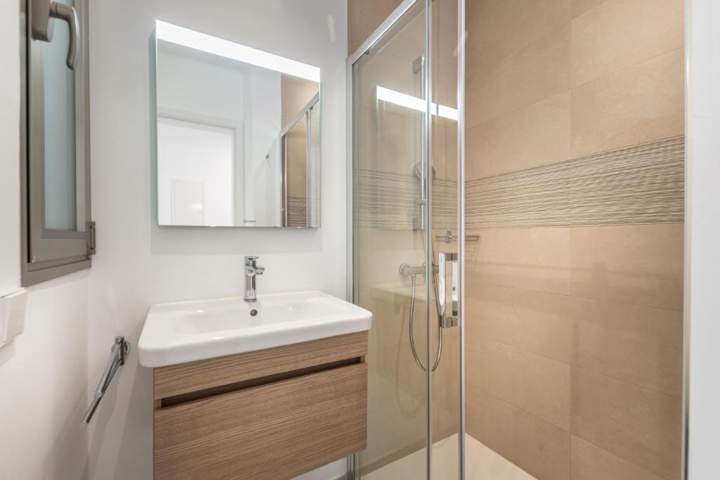 Colinas - Agora 2-3 DELUXE 1B - 3