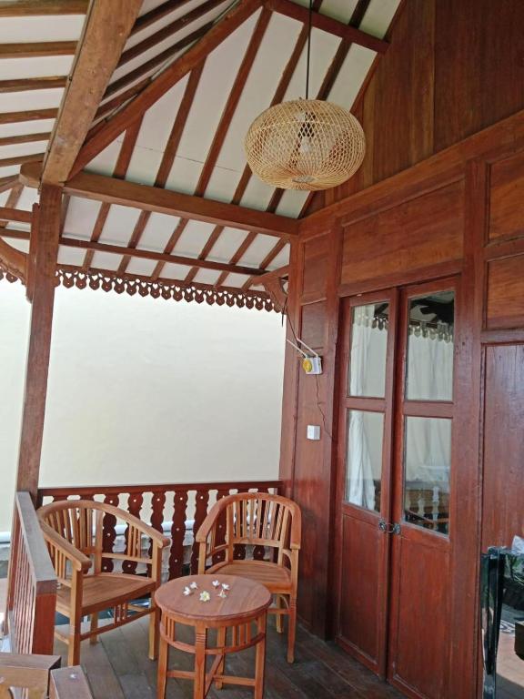 sunrise wood house