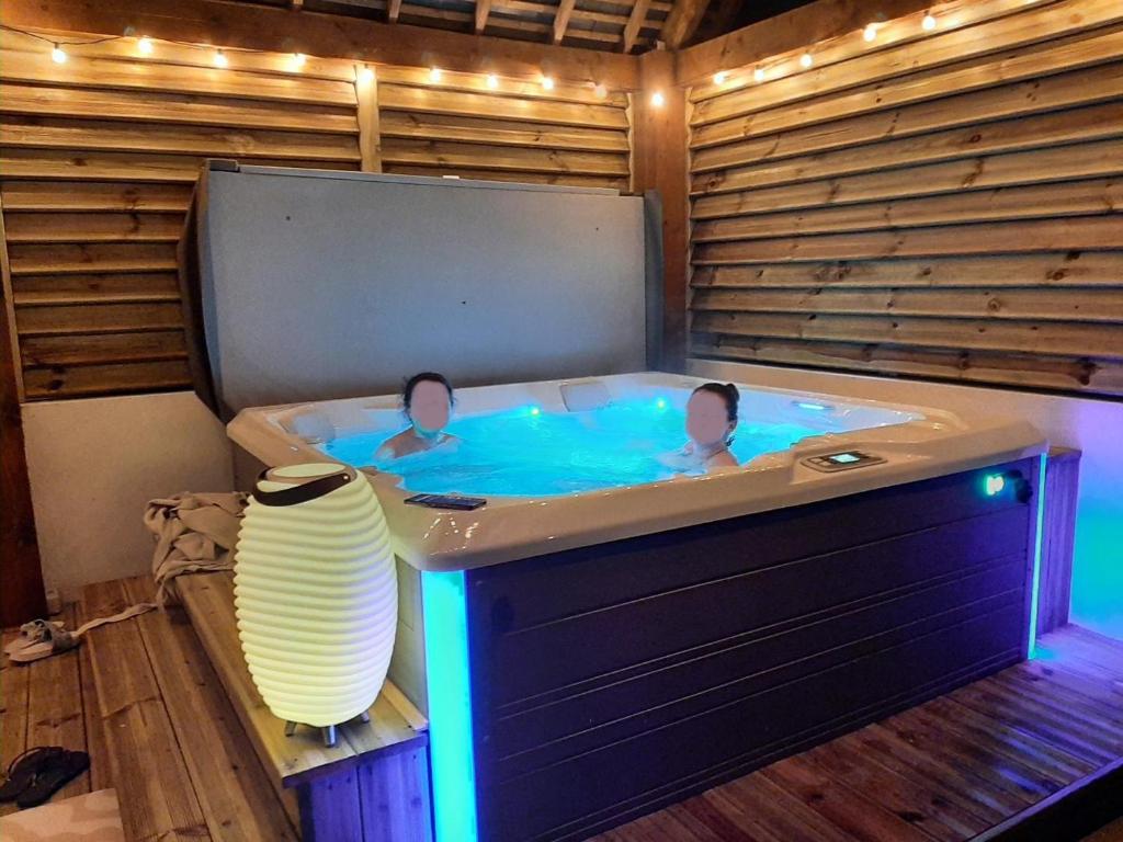 Manoir du bourg, Saint-Hélen