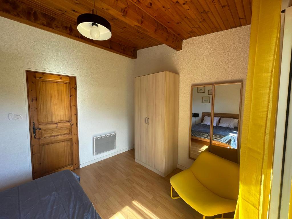 Maison très agréable avec extérieurs, bien située au plan d'eau Embrun - 3