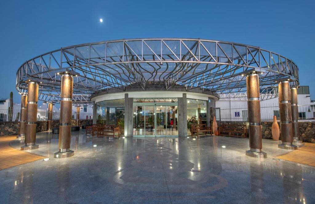 Las Marismas de Corralejo — Hotel building in Corralejo, Canary Islands