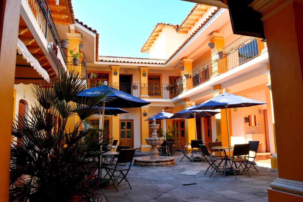 Hotel Aldama — Hotel in Colima
