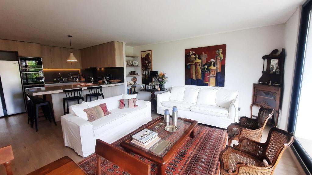 Rbk° Depto nuevo en sector Portal La Dehesa - 4