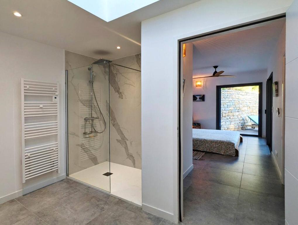 Lone Star Riviera - 5 minutes walk to the beach - 2