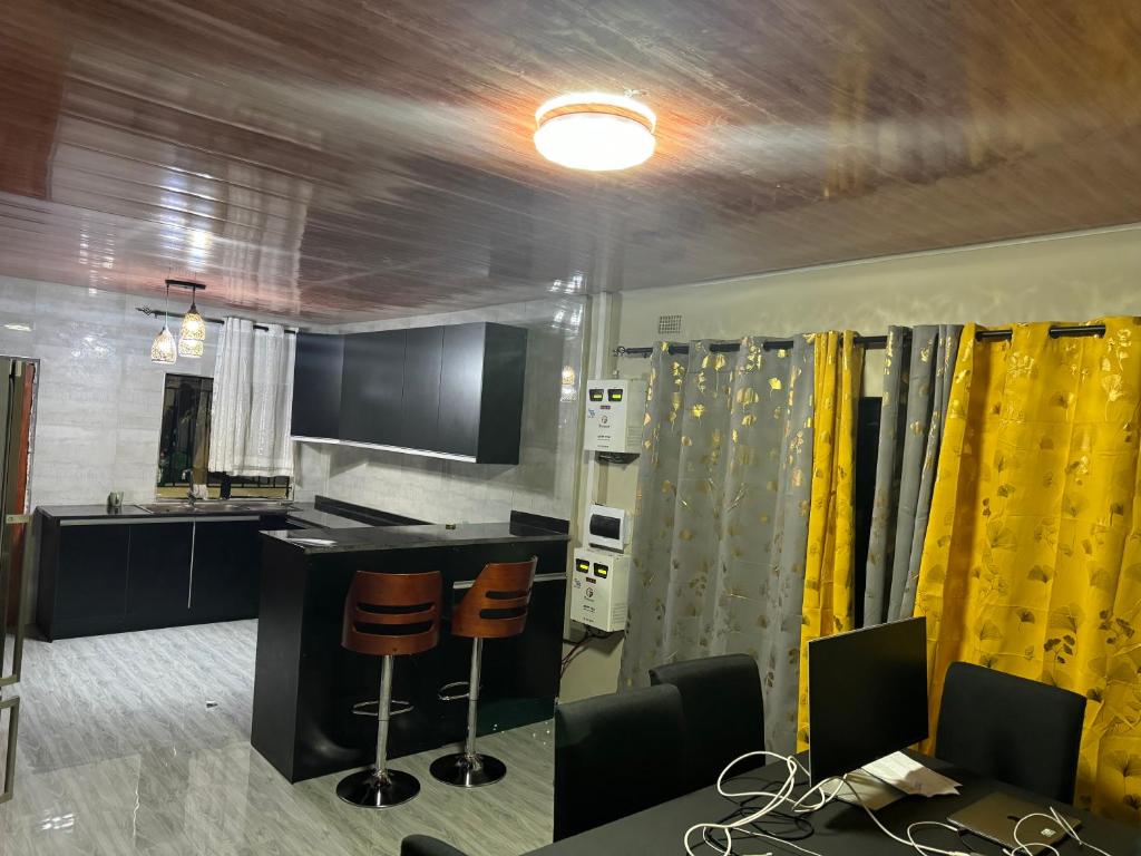 Steady State Apartment 5, Lusaka