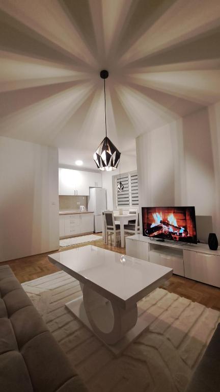 Apartman Sunset-Lukavica - 3