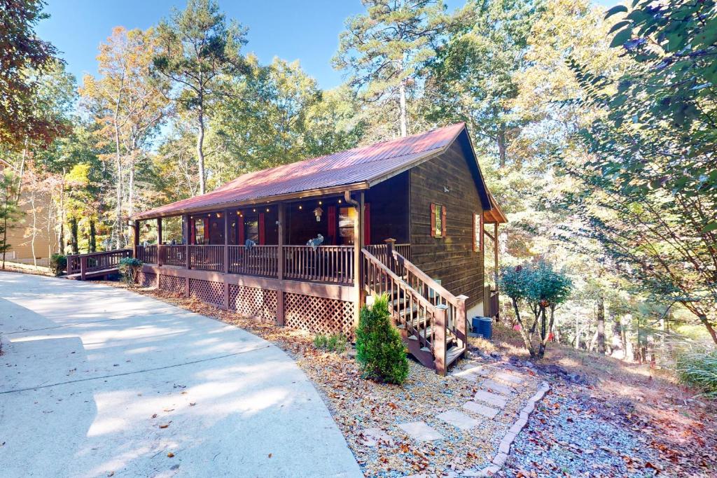 Lazy Bear Cabin, Ellijay