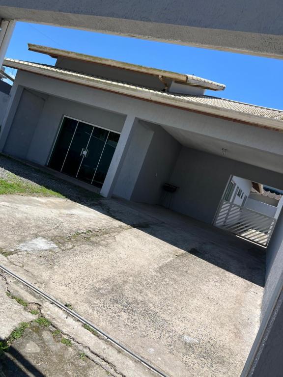 Casa grande pé na areia Peruibe, 佩鲁伊比