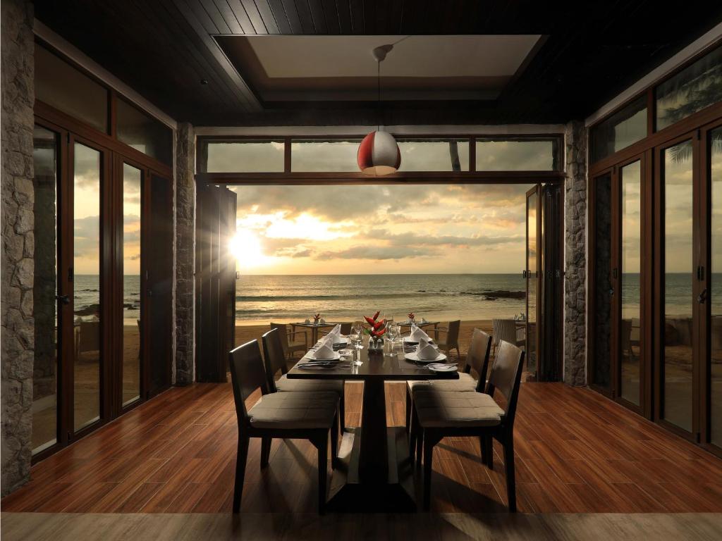 Restaurant, Natai Beach Resort in Phuket
