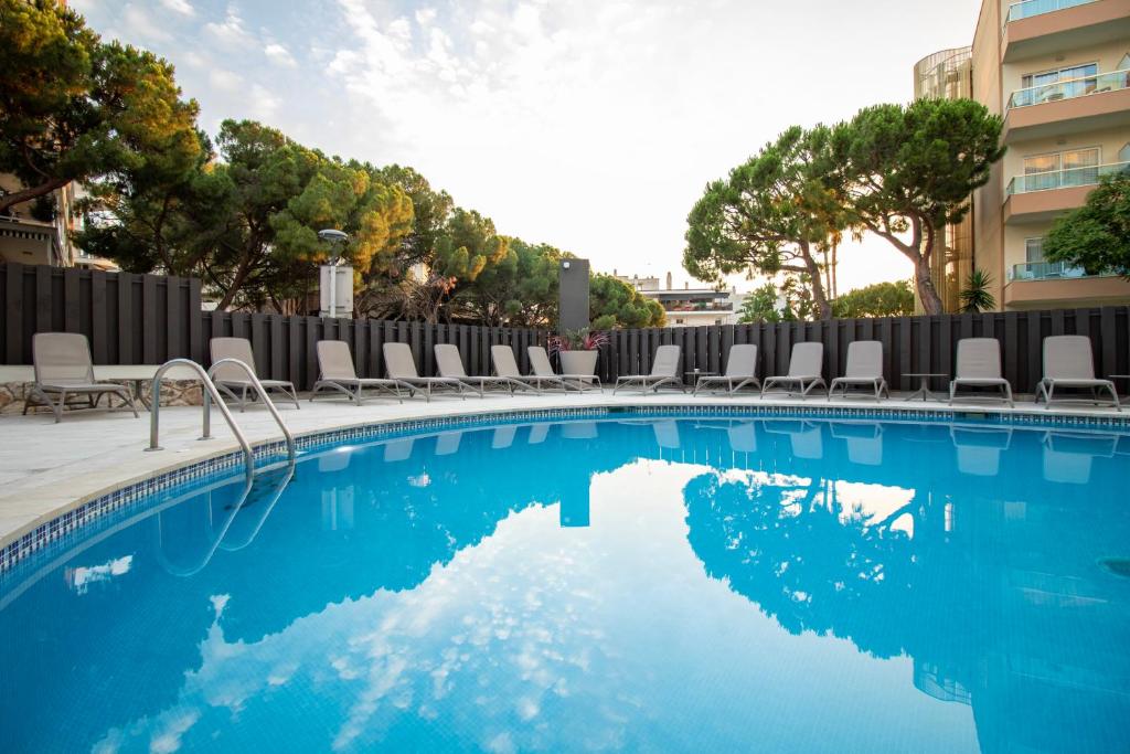 Golden Acqua Salou — Salou, Catalonia