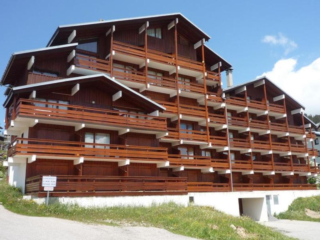 Studio cabine aux Saisies, balcon sud, 4 couchages - 5