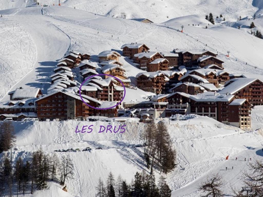 Appartement cosy 4 pers avec grande terrasse au pied des pistes - FR-1-455-26 - 2