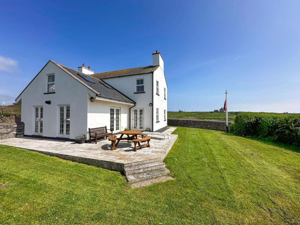 Sheerghlass, Castletown