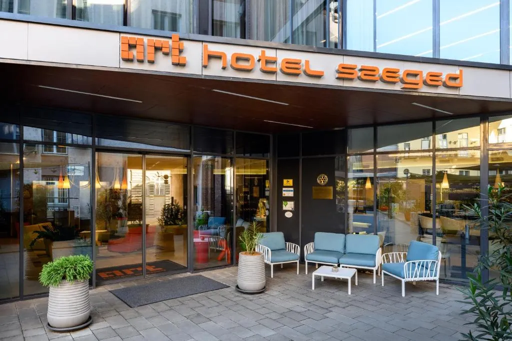 Art Hotel Szeged, hotel in Szeged