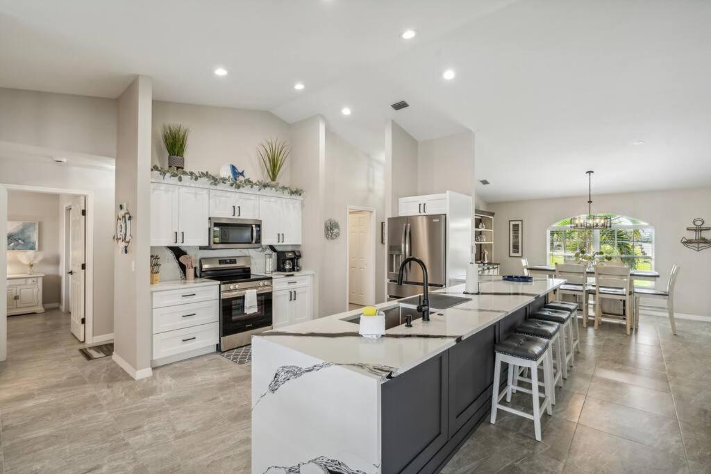 Paradise awaits at Cape Escape!, Cape Coral