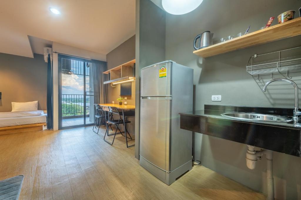 Kitchen, SHIN Muffin ABAC Bangna  in Samut Prakan