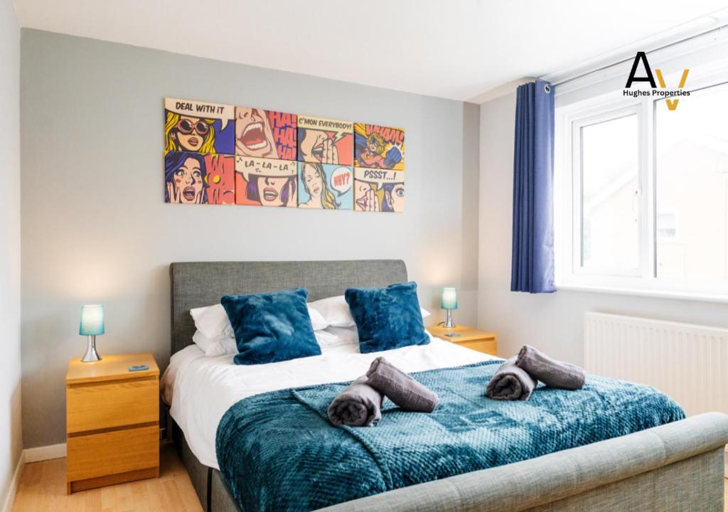 Spacious Two-Bedroom House - Driveway Parking, Garden Space, Great for Relocation By AV Hughes Properties, Northampton