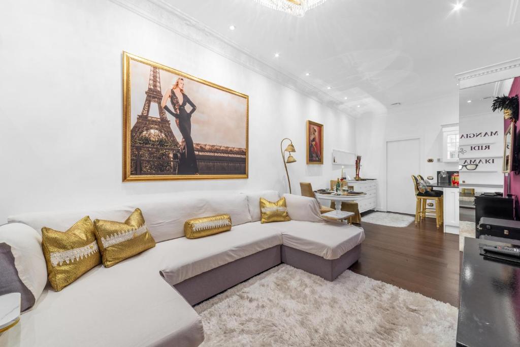 Cozy Apartment Near Central Station by NDP rent, Milano