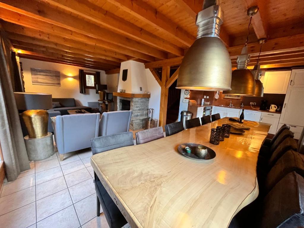 Chalet Bellevenoz by OzAlpes - 5