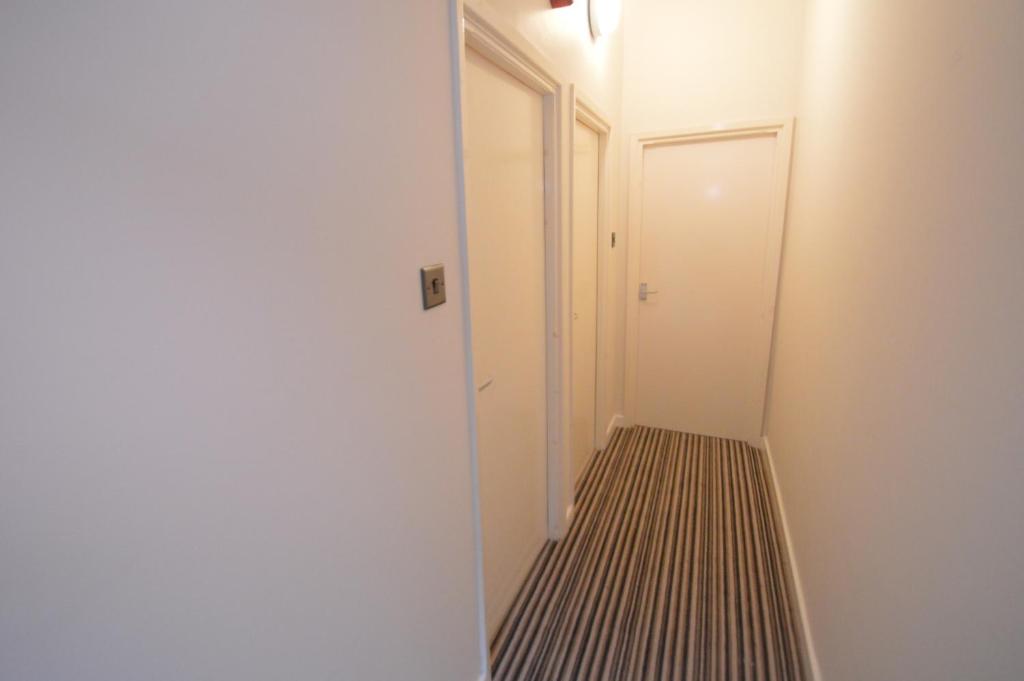 Wg Apartment photo