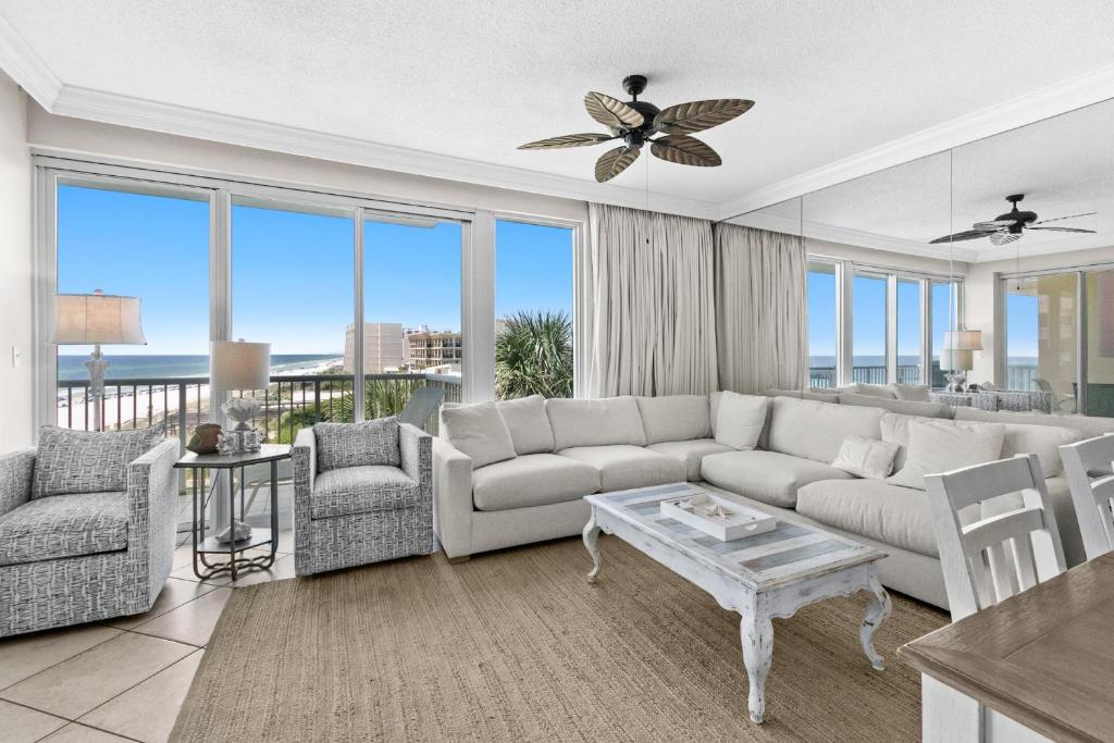 The Crescent 302, Destin