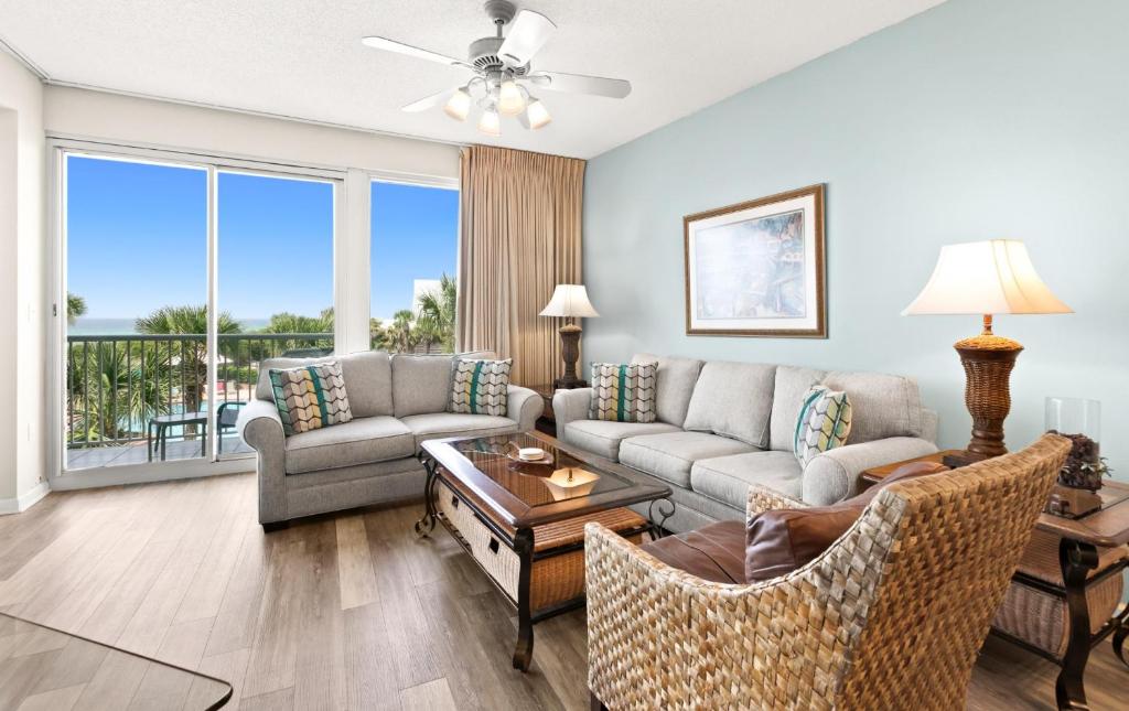 The Crescent 207, Destin