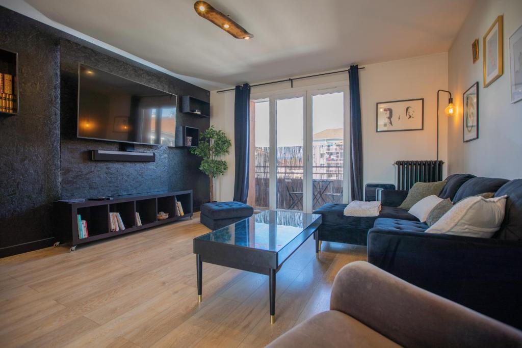 Le Cygne - vue montagne - proche du centre ville, Annecy