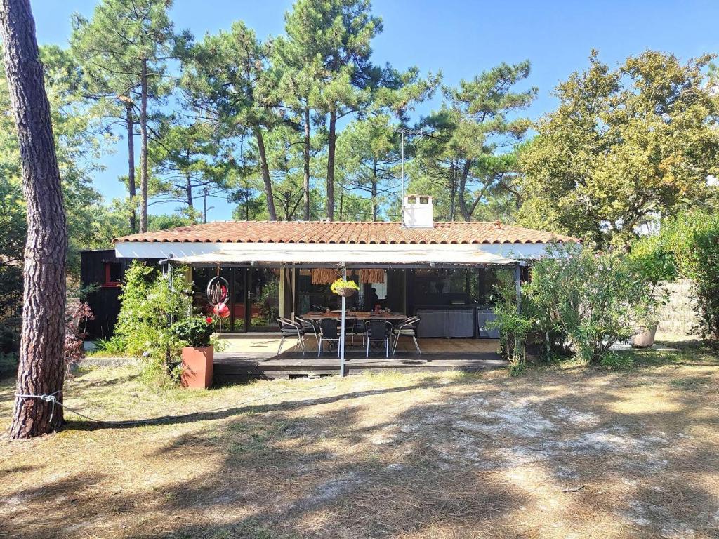 Villa rénovée avec jardin, terrasse, clim et WiFi à Lège-Cap-Ferret - 1