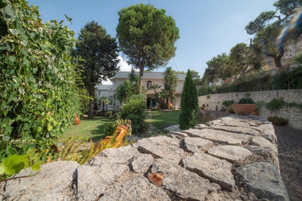 The flats in villa, Mottola