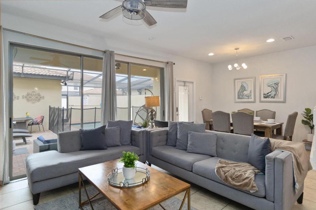 Windsor At Westside Home With Private Pool!!, Kissimmee