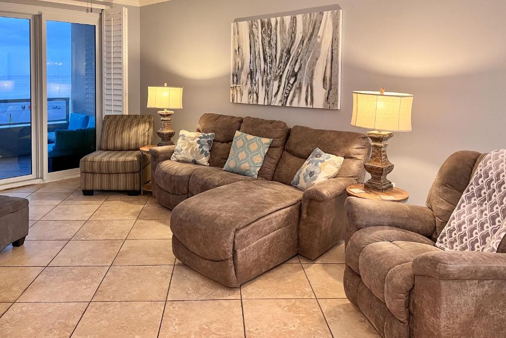 The Enclave 302, Orange Beach