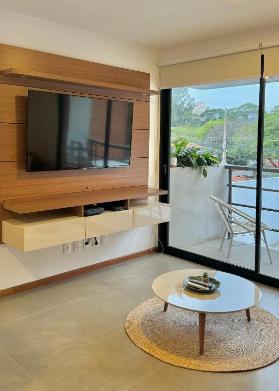 A dos cuadras del Paseo la Galería, Asunción