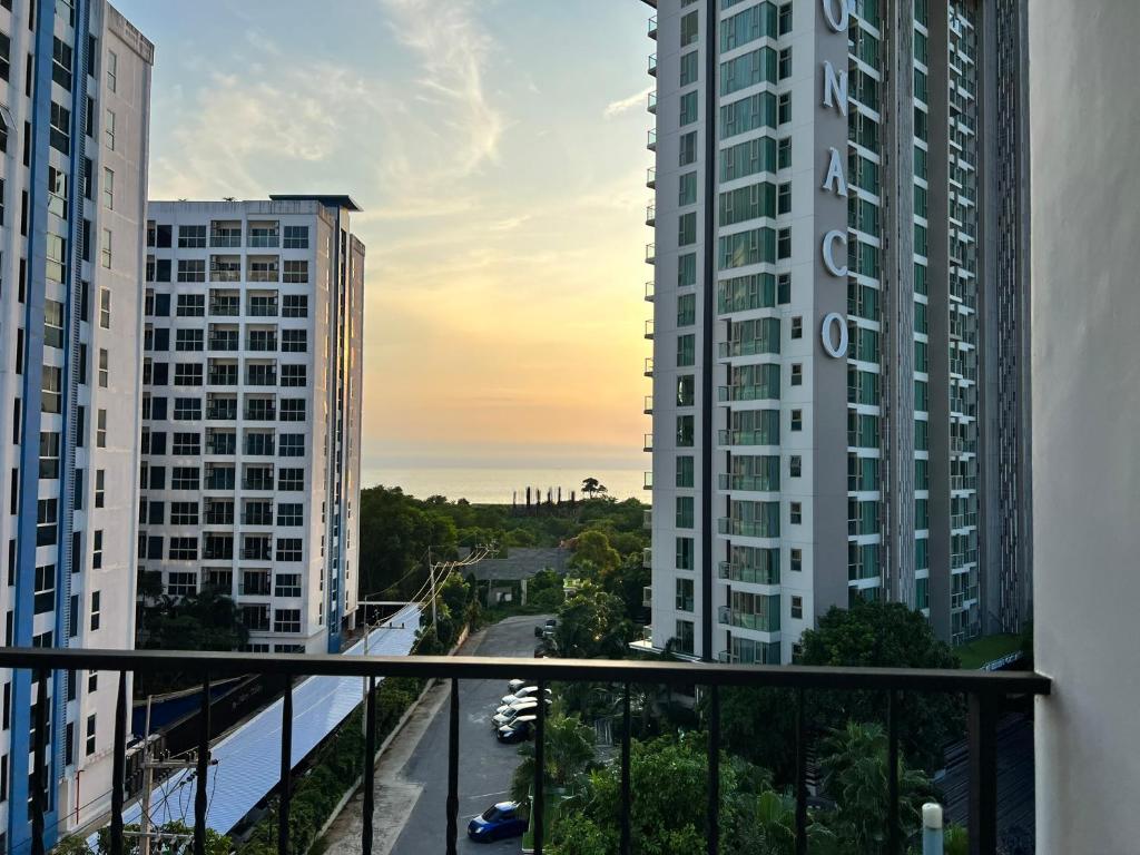 Seven Sea Cote d'azur, Na Jomtien