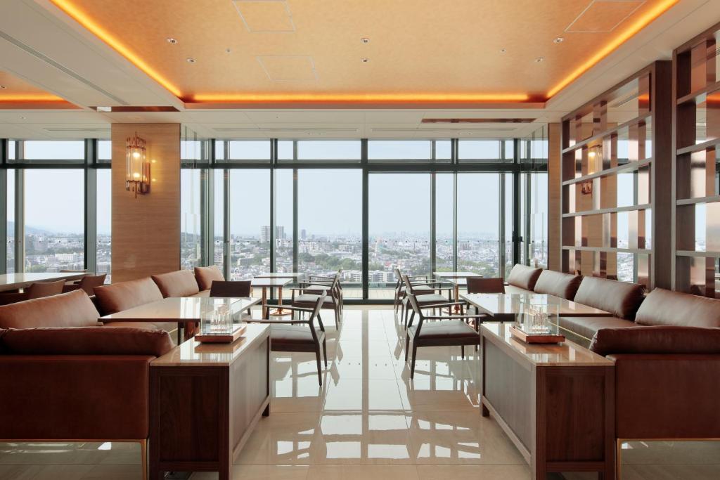 칸데오 호텔 오사카 히라카타 스카이 스파 야경 이미지