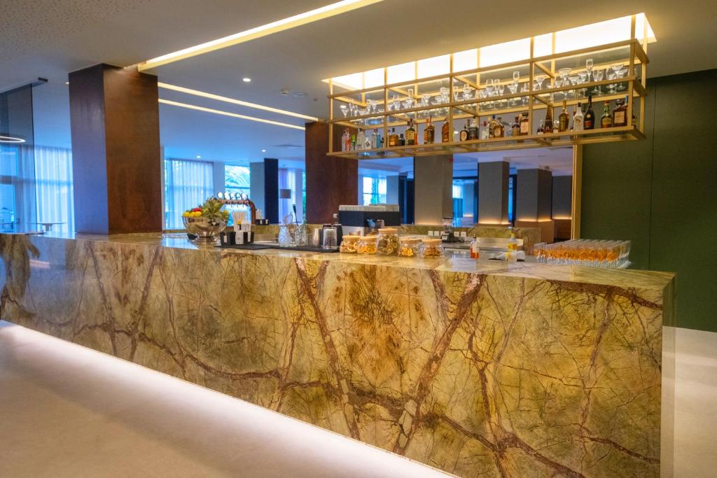 ヴィラ バレイラ ホテル リゾート&タラッソ スパ (Vila Baleira – Hotel Resort & Thalasso Spa) レストラン