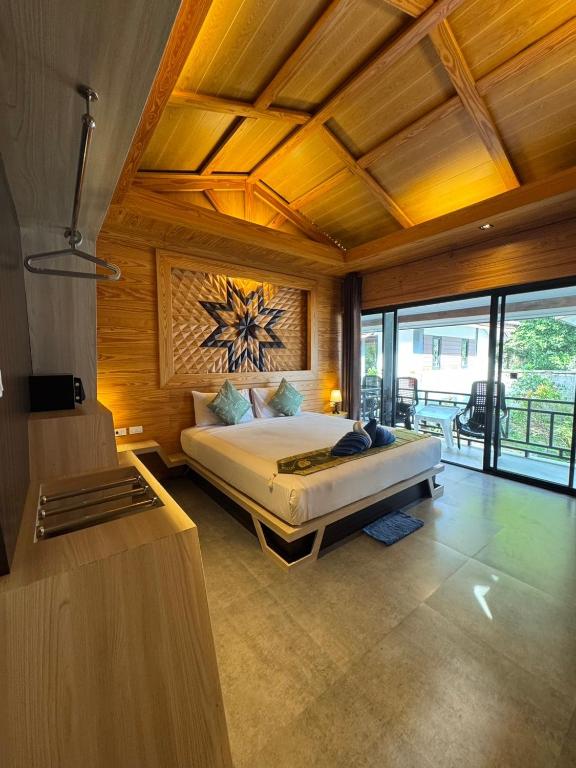 Kantiang Bay View Resort