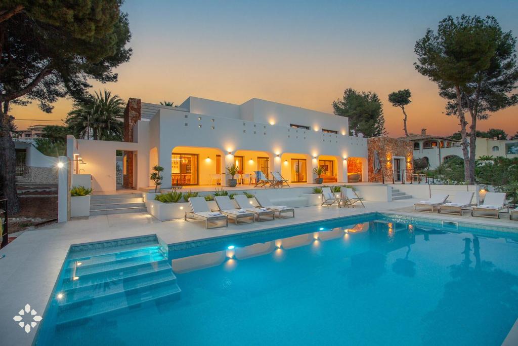 Villa Mastella by Abahana Luxe - 1
