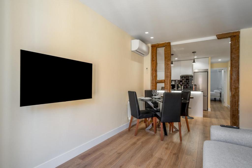 Central and bright - 2Bedrooms 2Bathrooms-Malasaña - 4