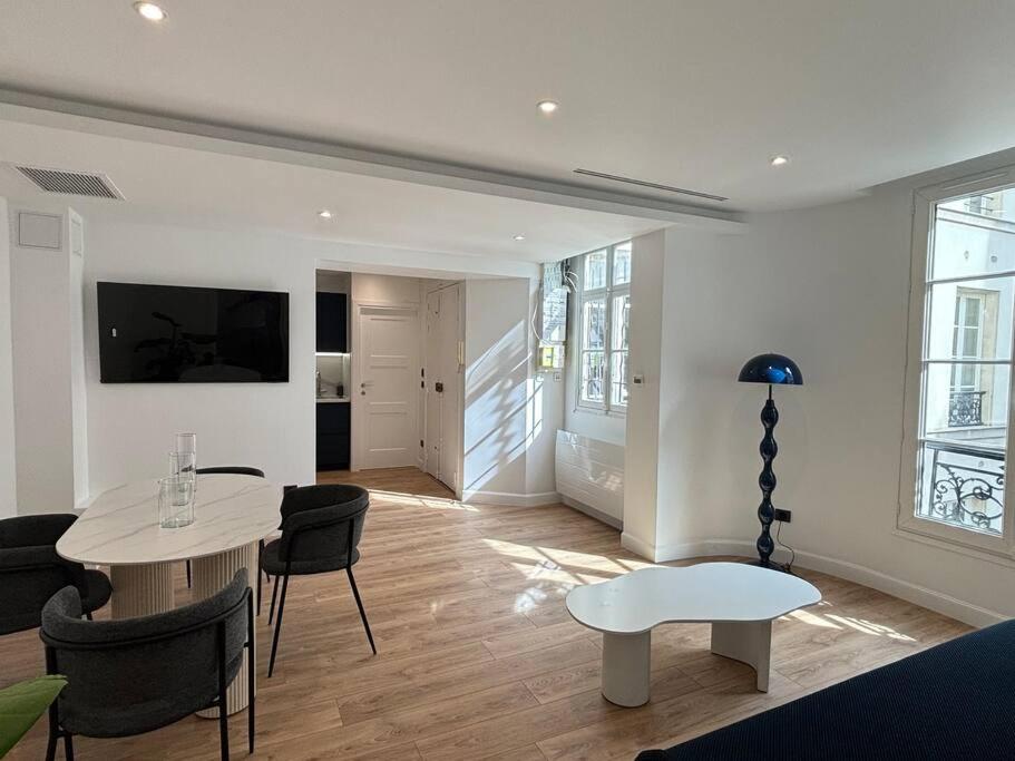 Renovated Apartment near Tuileries and Concorde - 3