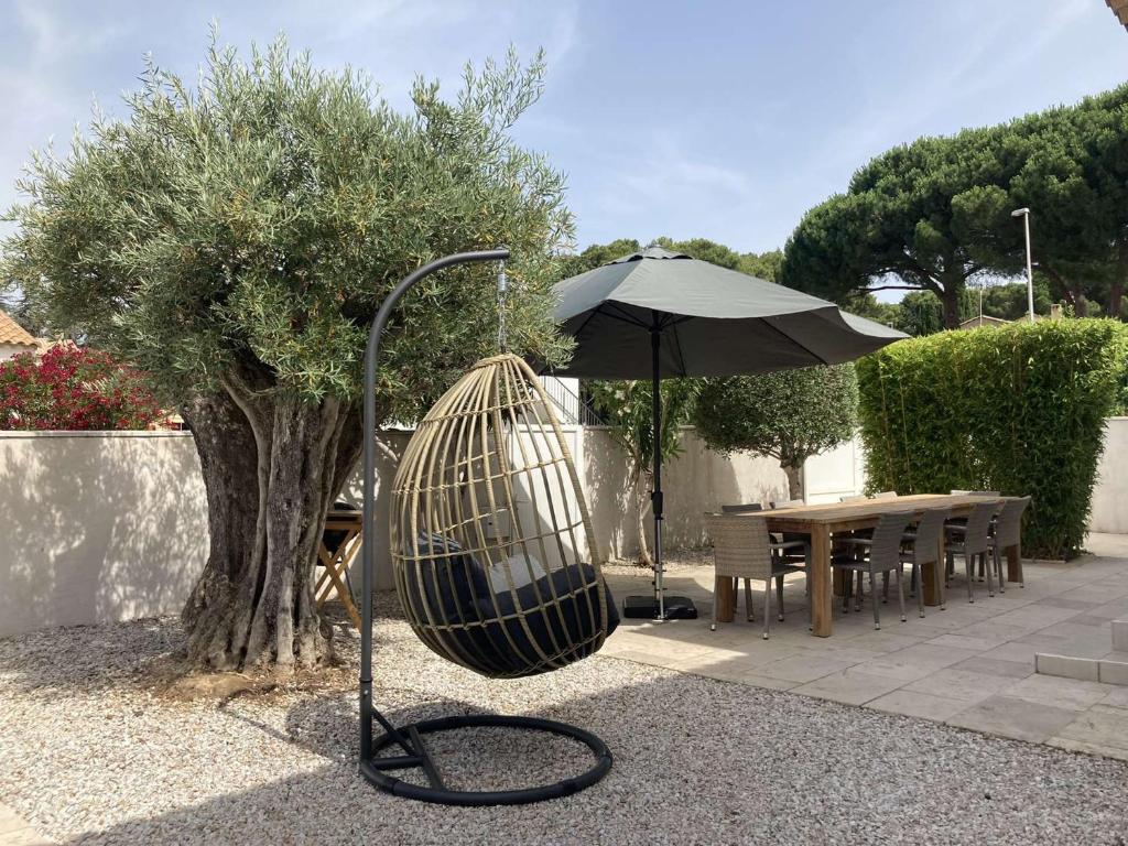 Belle villa spacieuse avec piscine privée, semi climatisée- 10 couchages, wifi, proche canal du midi et à 4 km de la mer LXPIN7 - 1