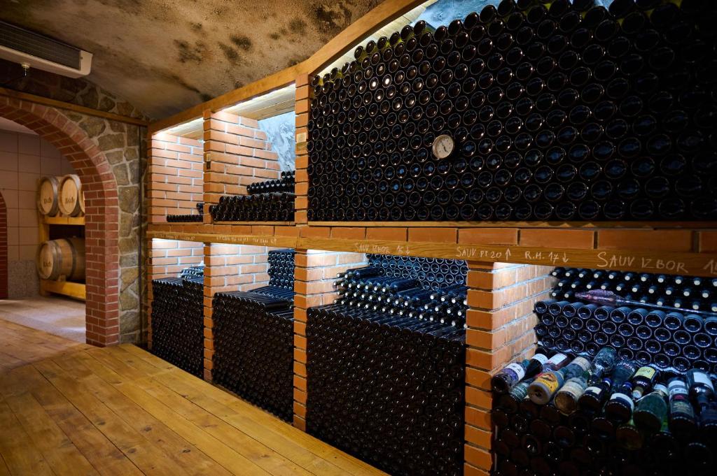 Wine House Kaloh 9