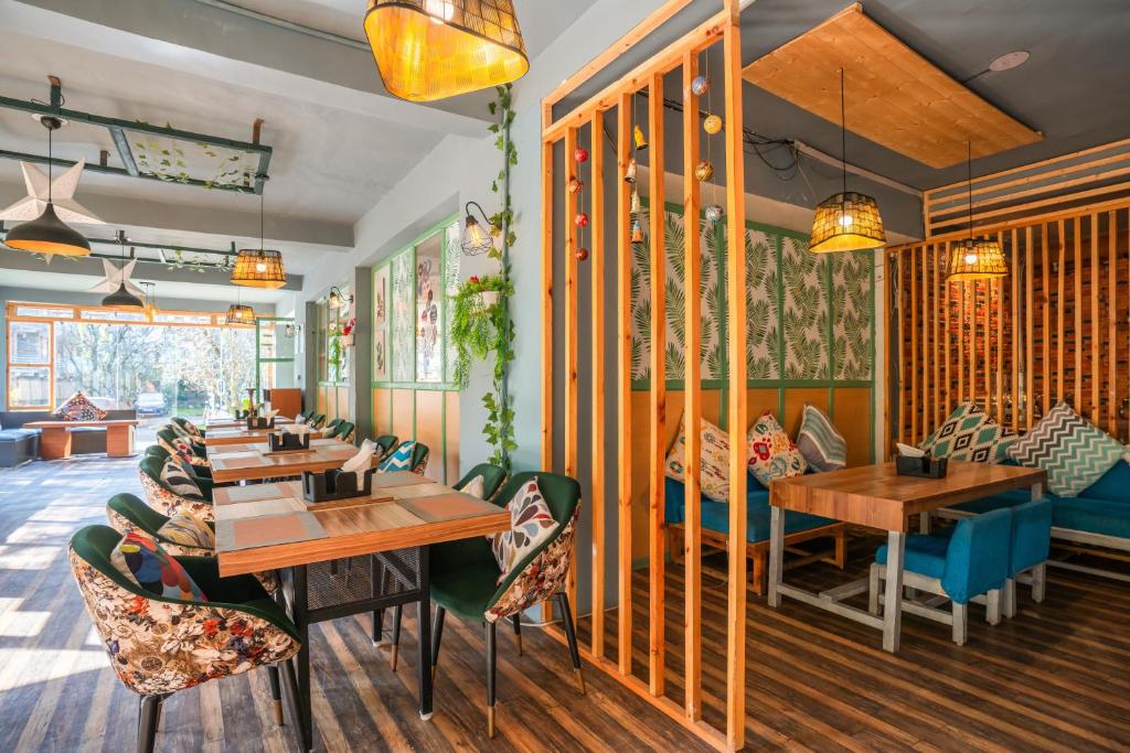 Alt Life Stays- Manali レストラン