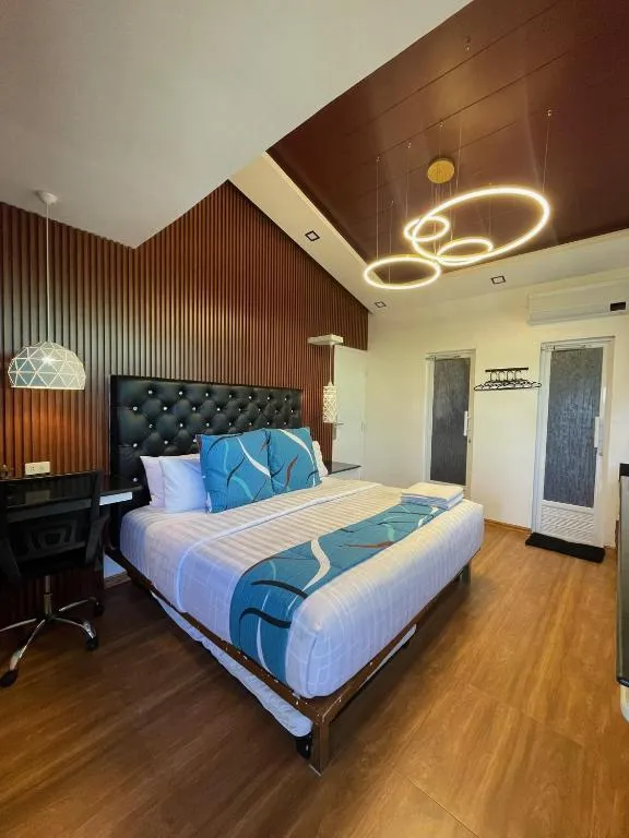 Italy Condotel Darasa, hotel in Tanauan