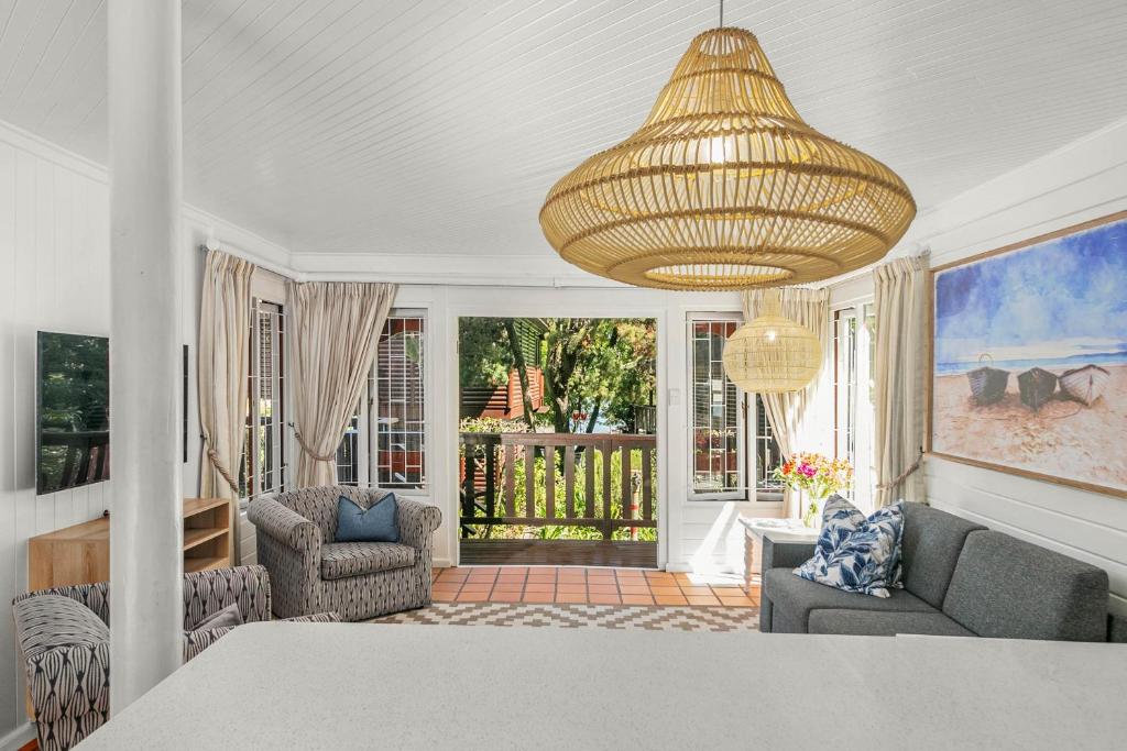 Knysna - Happy Hollow Chalet, Knysna