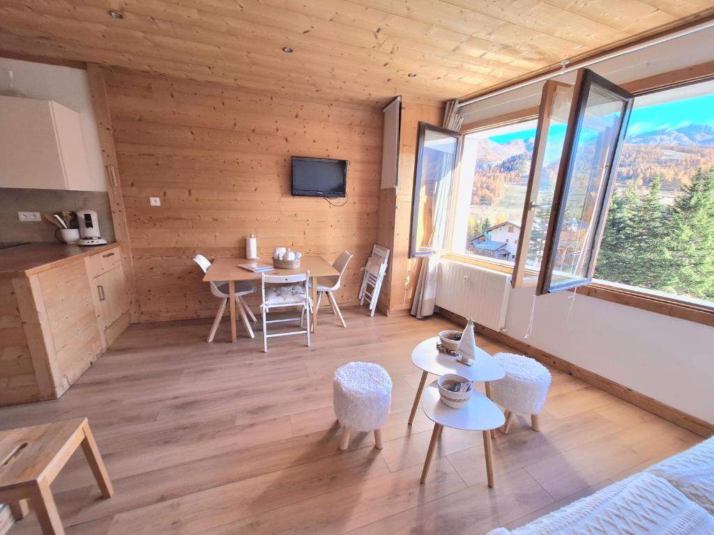 T2 cosy avec très belle vue à 400m des pistes - 4