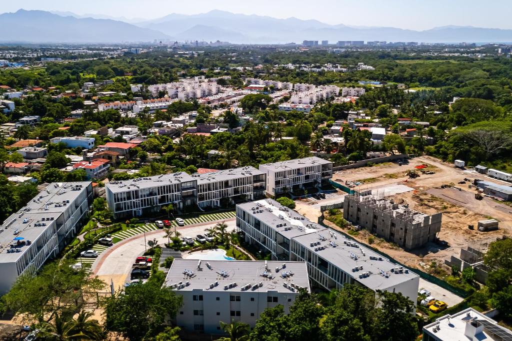 Araquuna F203, Nuevo Vallarta