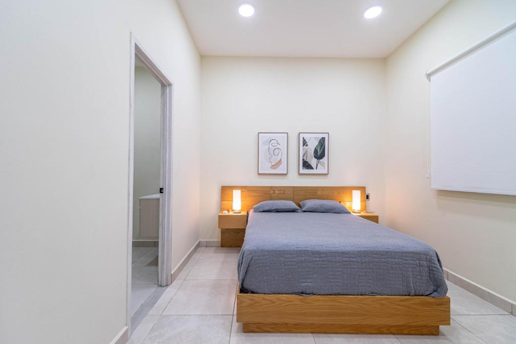 2 BD Suite with Balcony, Gym, Rooftop Pool, Hot Tub - 5